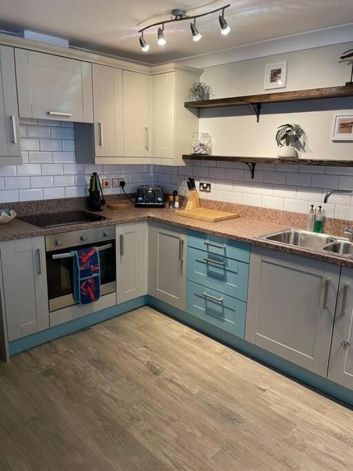 Seaside Modern Apartment Westward Ho!  Luaran gambar